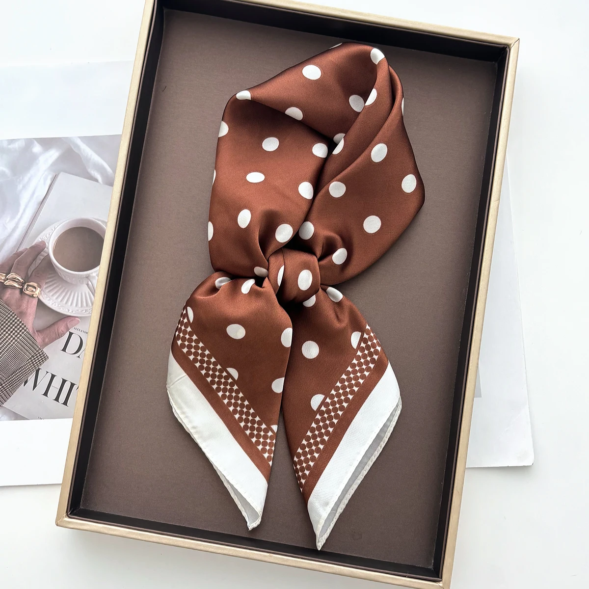 여성용 고급스러운 부드러운 새틴 소재의 사각형 스카프, - Silk Scarf Square 리뷰 및 가격